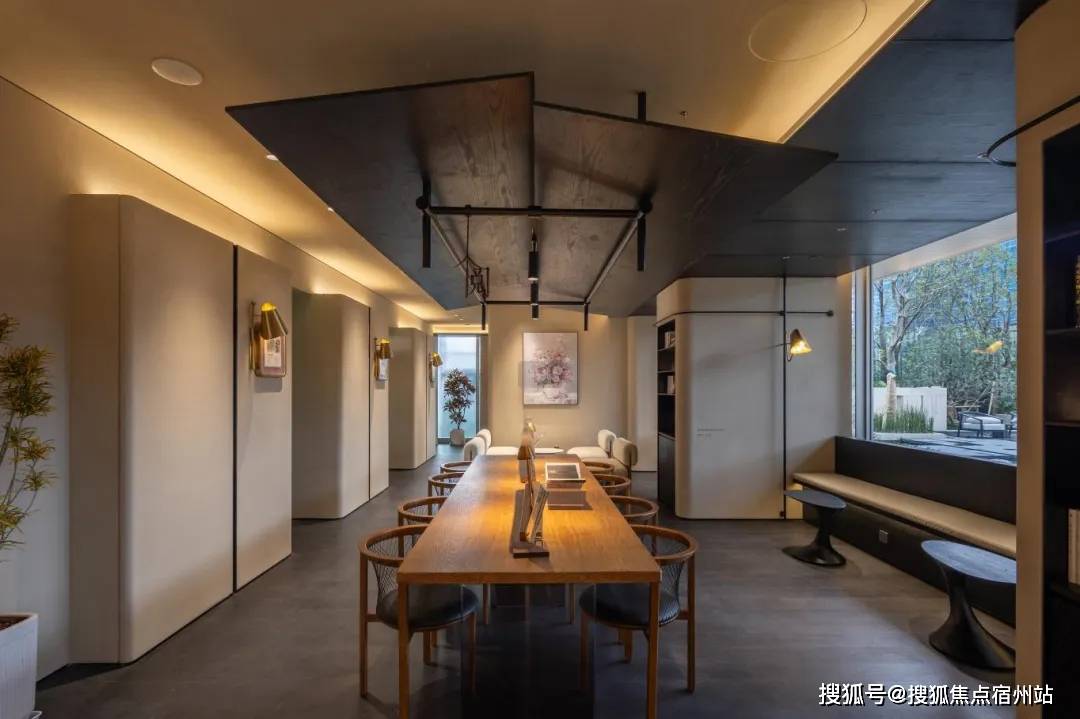 环境户型价格地址楼盘详情配套电话交房时间配套电话交房时间瓦利棋牌万科四季隐秀 (售楼处) 首页 - 销售中心 -(图2)